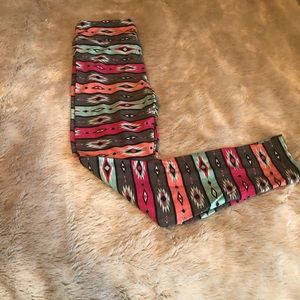 Aztec leggings